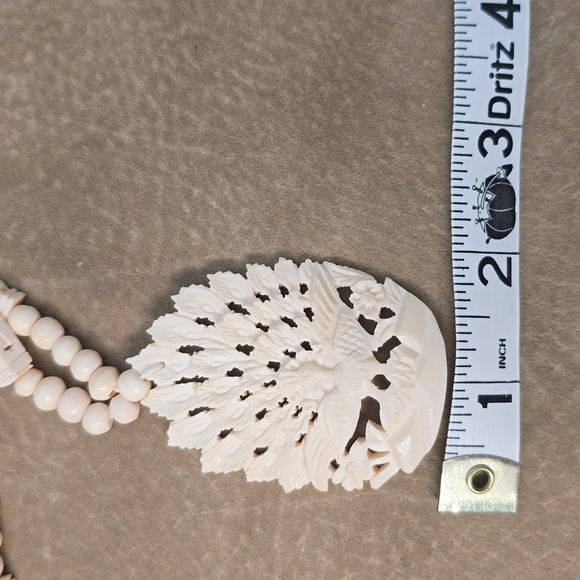 Vintage Carved Peacock Beaded Necklace - Picture 6 of 8